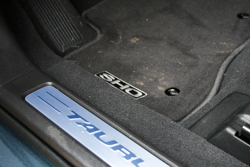 Illustration for article titled 2010 Ford Taurus SHO: First Drive